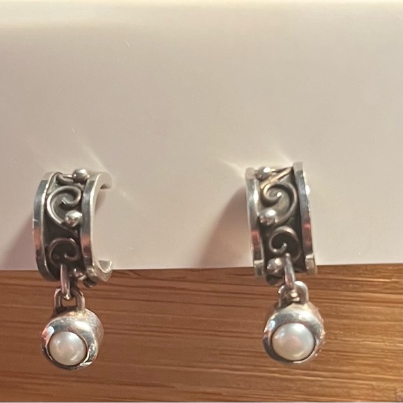 Handmade Silver and Genuine Pearl Earrings - Picture 6 of 6